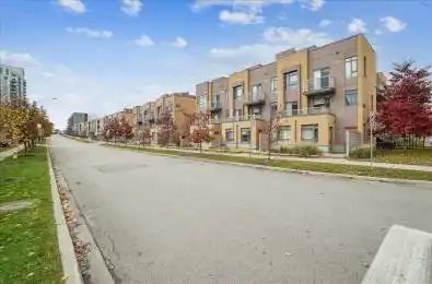 90 Orchid Place Drive Unit# 304 Toronto E11 Ontario M1B 0C4