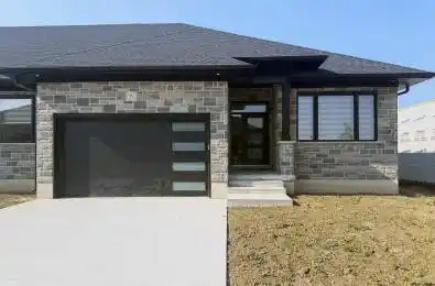 32 Postma Crescent Unit# 8 North Middlesex Ontario N0M 1A0