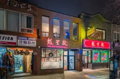 388 Spadina Avenue Toronto C01 Ontario M5T 2G5