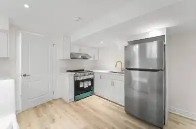 904 Somerville Terrace Milton Ontario L9T 5T9