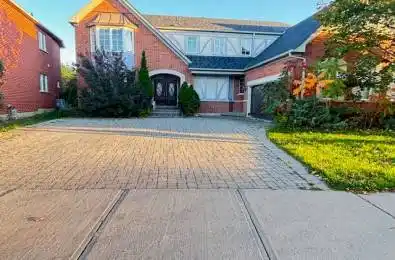 31 Williamson Drive Ajax Ontario L1T 4M7