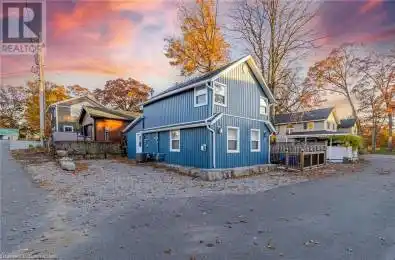 11 Dietrich Crescent Lambton Shores Ontario N0M 1T0