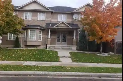 21 Bentgrass Lane Brampton Ontario L7A 3K4