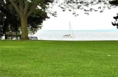 5250 Lakeshore Road Unit# 1708 Burlington Ontario L7L 5L2