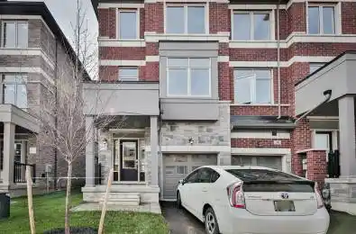 36 Sissons Way Markham Ontario L6B 1R2