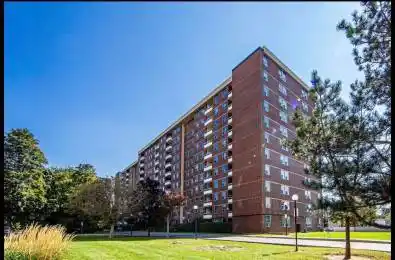 175 Hilda Avenue Unit# 515 Toronto C07 Ontario M2M 1V8