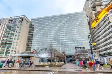 110 Bloor Street Unit# 1306 Toronto C02 Ontario M5S 2W7
