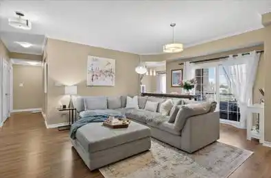 45 FERNDALE Drive Unit# 211 Barrie Ontario L4N 5W7