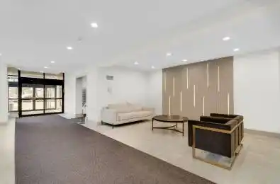 32 Clarissa Drive Unit# 426 Richmond Hill Ontario L4C 9R7