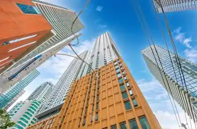 28 Widmer Street Unit# 3329 Toronto C01 Ontario M5V 0T2