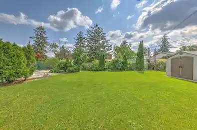 89 Portage Avenue Toronto W04 Ontario M9N 3H2