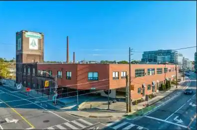 401 Logan Avenue Unit# 104 Toronto E01 Ontario M4M 2P2