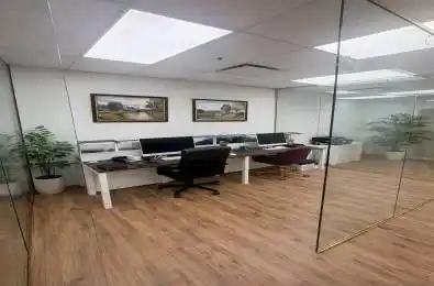 7097 Yonge Street Unit# Office 1 Markham Ontario L3T 2A7
