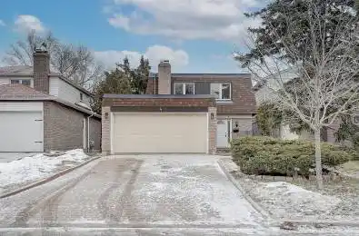 4 Dersingham Crescent Markham Ontario L3T 4E7