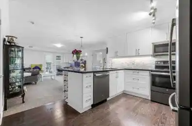 2010 Cleaver Avenue Unit# 112 Burlington Ontario L7M 4C1