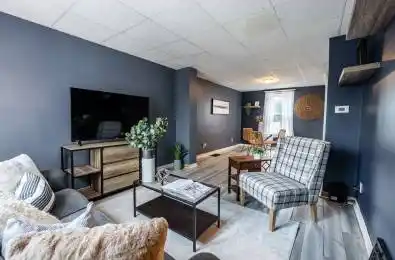 52 Connaught Avenue Hamilton Ontario L8L 6Y8