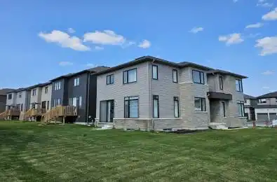 14 TRAN Street Wasaga Beach Ontario L9Z 0M9