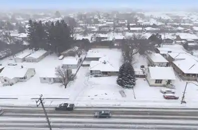 473 Mohawk Road Hamilton Ontario L9C 1X3