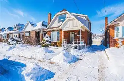 143 FAIRFIELD Avenue Hamilton Ontario L8H 5H3