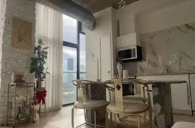 60 Bathurst Street Unit# 612 Toronto C01 Ontario M5V 2P4