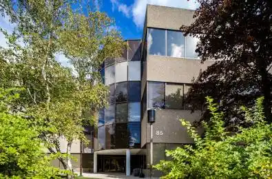 85 Scarsdale Road Unit# 101 Toronto C13 Ontario M3B 2R2