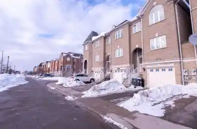 5685 Retreat Street Mississauga Ontario L5R 0B4
