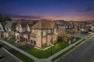 260 Sikura Circle Aurora Ontario L4G 3Y8