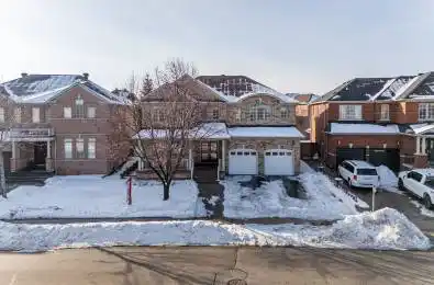 52 Mount Royal Circle Brampton Ontario L6P 2K4