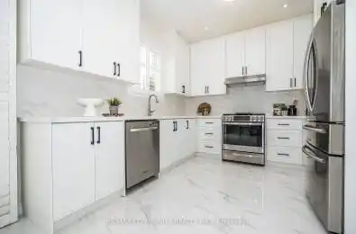 7 Cragg Crescent Ajax Ontario L1T 0E4