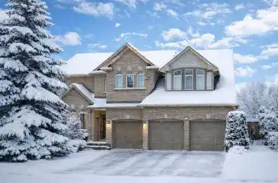 668 Foxcroft Boulevard Newmarket Ontario L3X 1N3