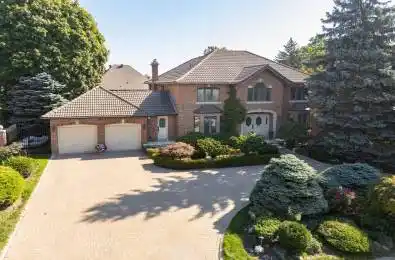 1070 Geran Crescent Mississauga Ontario L5H 4A6