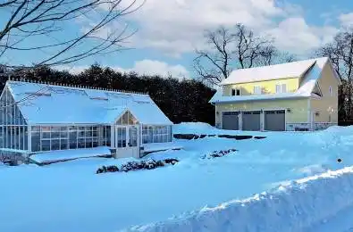 6 Macleod Estate Court Richmond Hill Ontario L4E 0B1