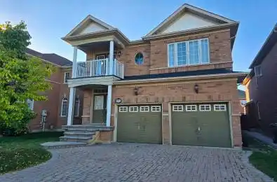 3208 Countess Crescent Mississauga Ontario L5M 0E2