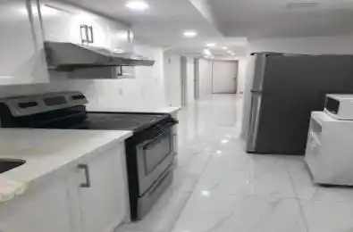 154 Billingsley Crescent Markham Ontario L3S 4P3