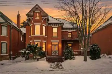 27 Ontario Avenue Hamilton Ontario L8N 2X1