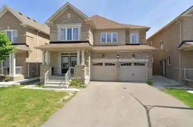 7 Abercrombie Crescent Brampton Ontario L7A 4N2