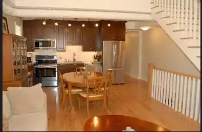 541 Kingston Road Toronto E02 Ontario M4L 1V5