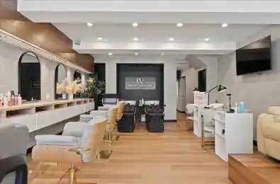 113 Dunn Street Oakville Ontario L6J 3C9