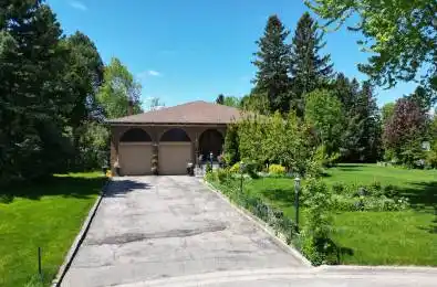 42 Banner Lane King Ontario L7B 1K2