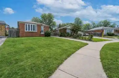 102 Golfhaven Drive Unit# Main Toronto E09 Ontario M1G 2E3