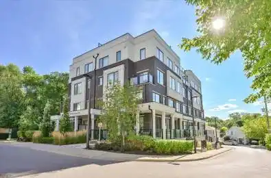 100 Alex Gardner Circle Unit# 2 Aurora Ontario L4G 3G5