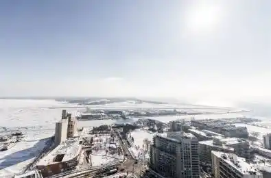 17 Bathurst Street Unit# 3902 Toronto C01 Ontario M5V 0N1