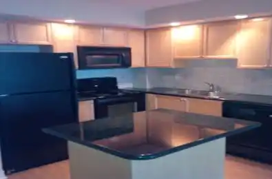 33 Cox Boulevard Unit# 1223 Markham Ontario L3R 8A6