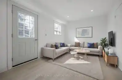 54 Tuscarora Drive Unit# B/Main Toronto C15 Ontario M2H 2K3