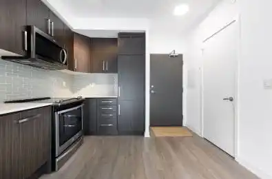 5180 Yonge Street Unit# 3208 Toronto C07 Ontario M2N 5P6