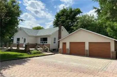 235 Lakeshore Road Oakville Ontario L6K 1E9