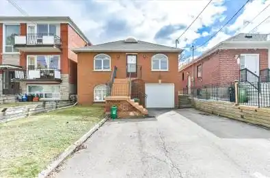 27 Venn Crescent Unit# Main Toronto W03 Ontario M6M 1S5