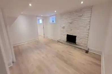 43 Edinburgh Drive Toronto C07 Ontario M3H 1B5