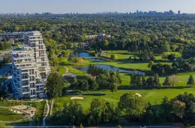 397 Royal Orchard Boulevard Unit# 706 Markham Ontario L3T 0H3