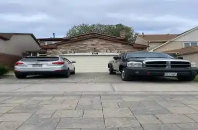 58 Carl Crescent Toronto E05 Ontario M1W 3R2